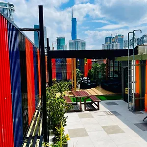 https://easyhotel.kualalumpurs-hotels.com