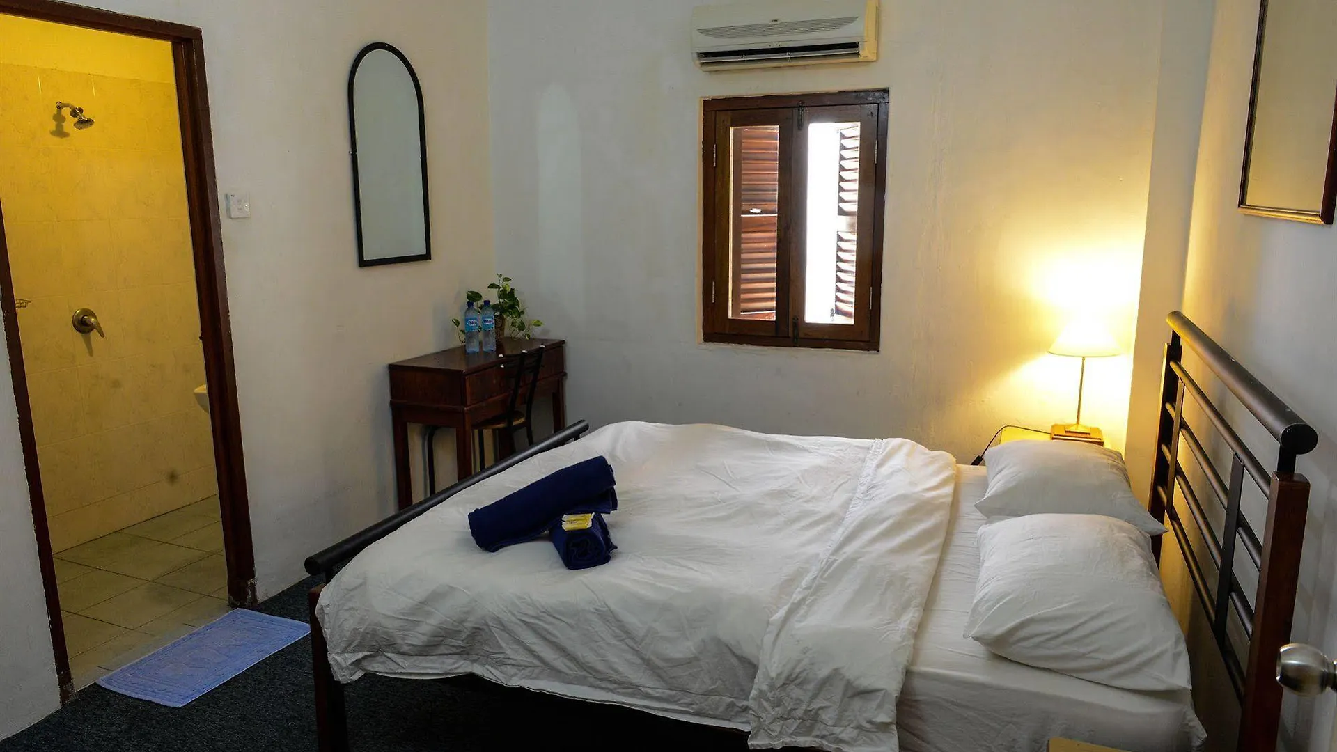 Hutton Lodge George Town Gasthof